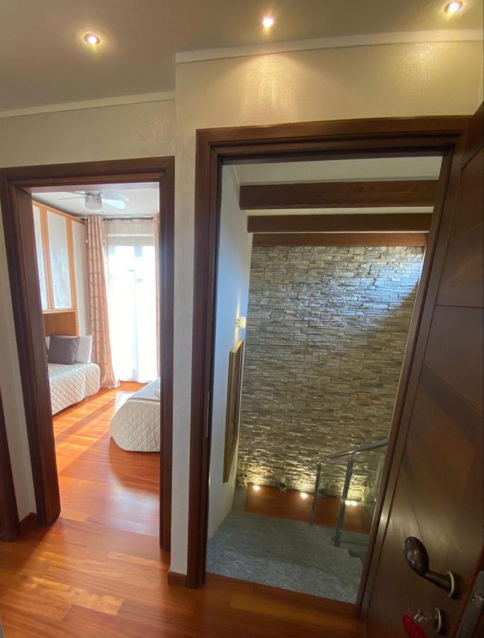 Villa Laura B&B Fossano Bagian luar foto
