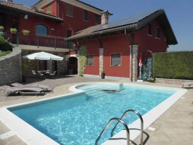 Villa Laura B&B Fossano Bagian luar foto