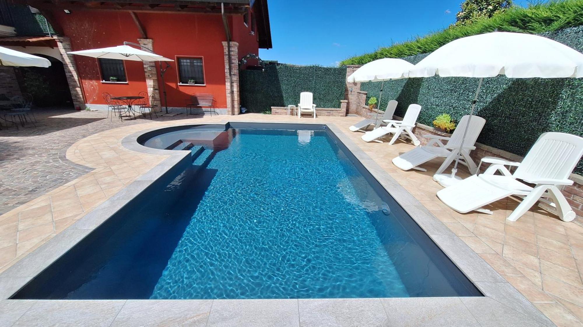 Villa Laura B&B Fossano Bagian luar foto
